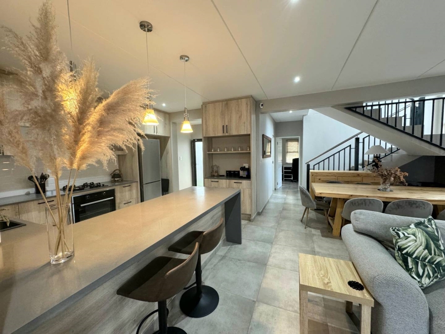 3 Bedroom Property for Sale in Langenhovenpark Free State